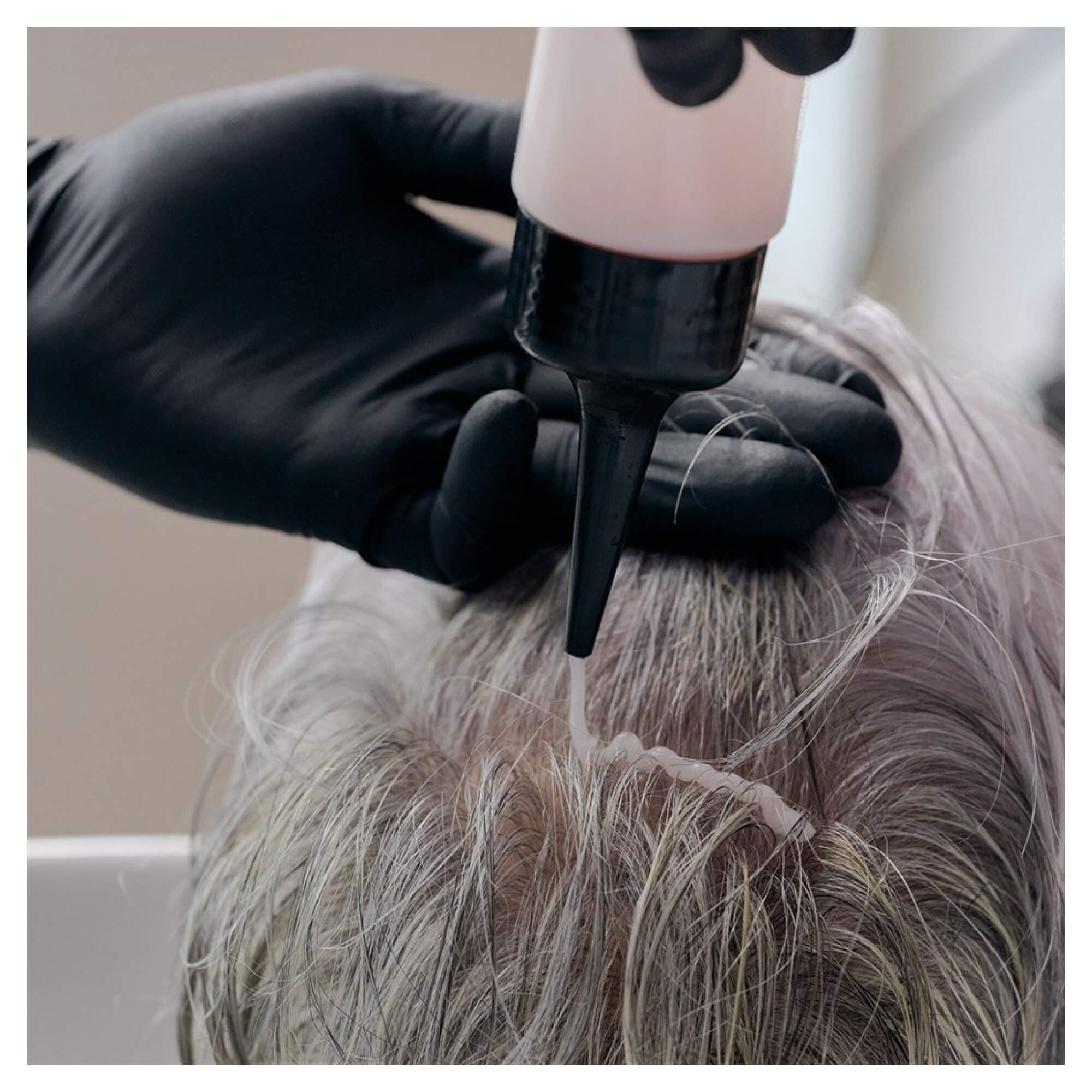 BLONDE EXPERT - TOOLS -- Applicator Bottle - 180ml - Image 3