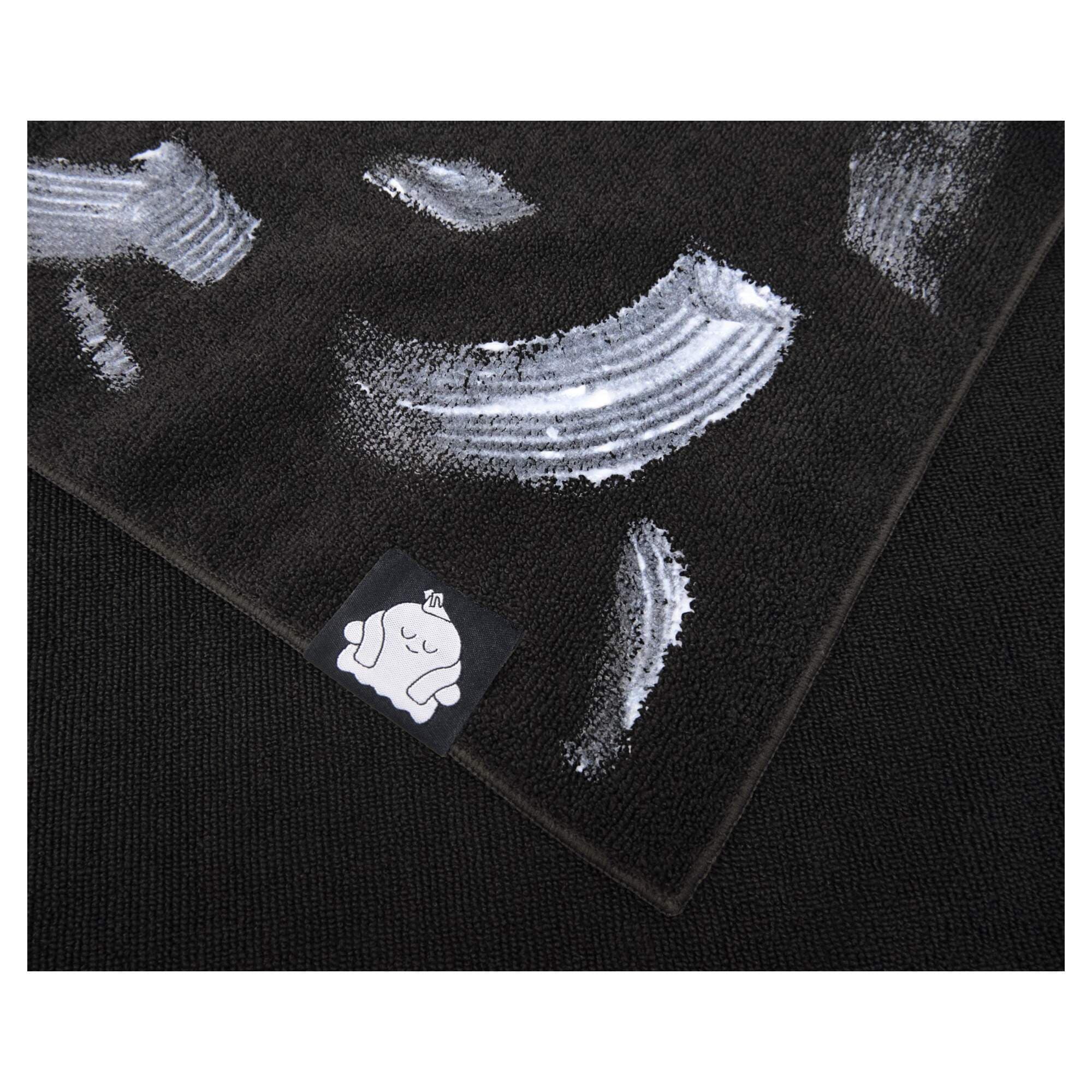 Phantom Towels - Medium - Image 5